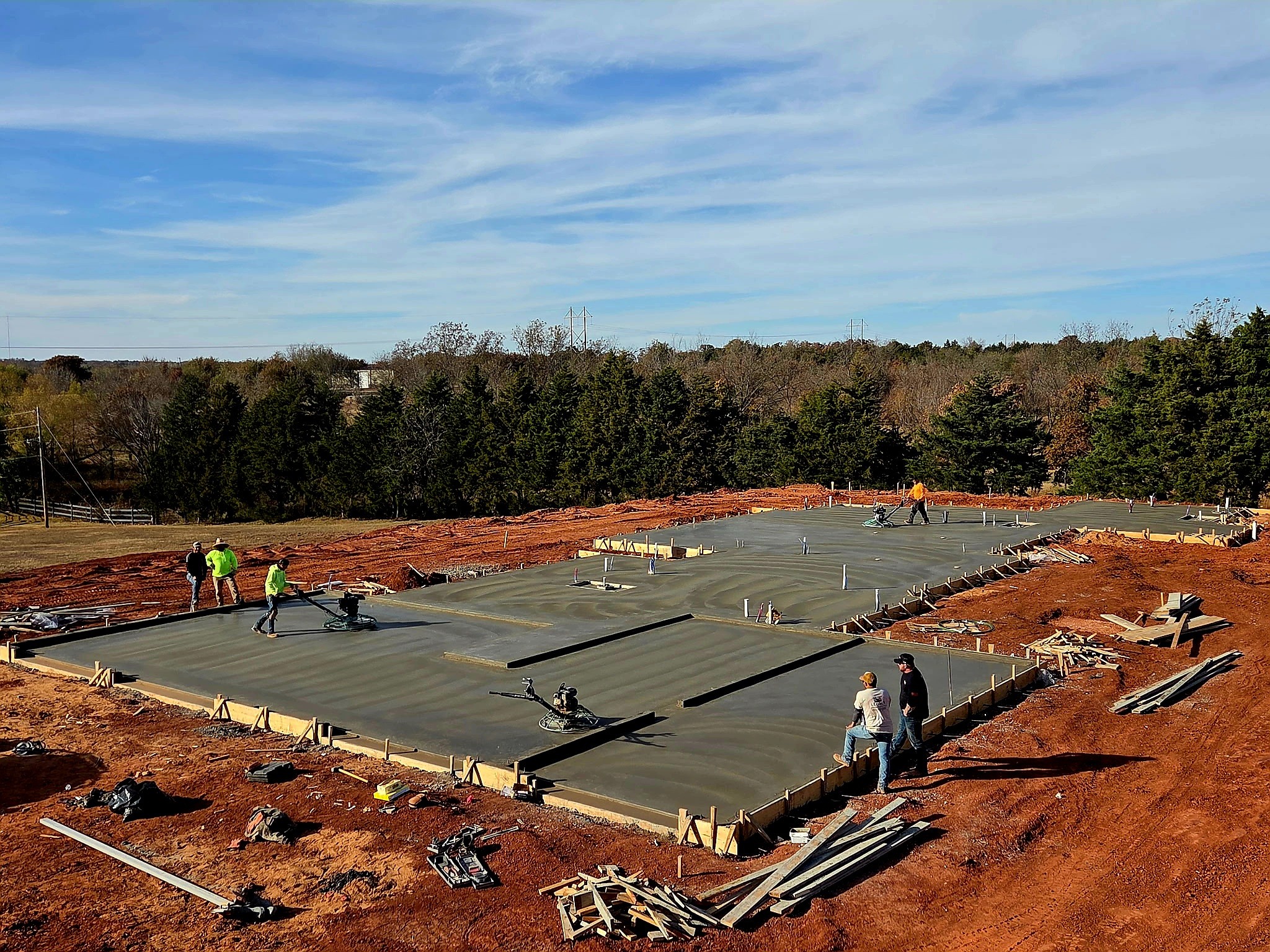 Heavy-duty concrete slab foundation